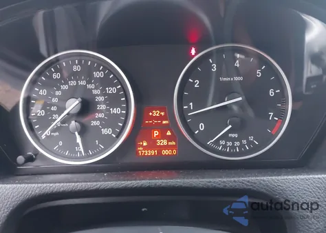 2013 BMW X5 xDrive50I from USA, damaged, VIN 5UXZV8C55D0C15881